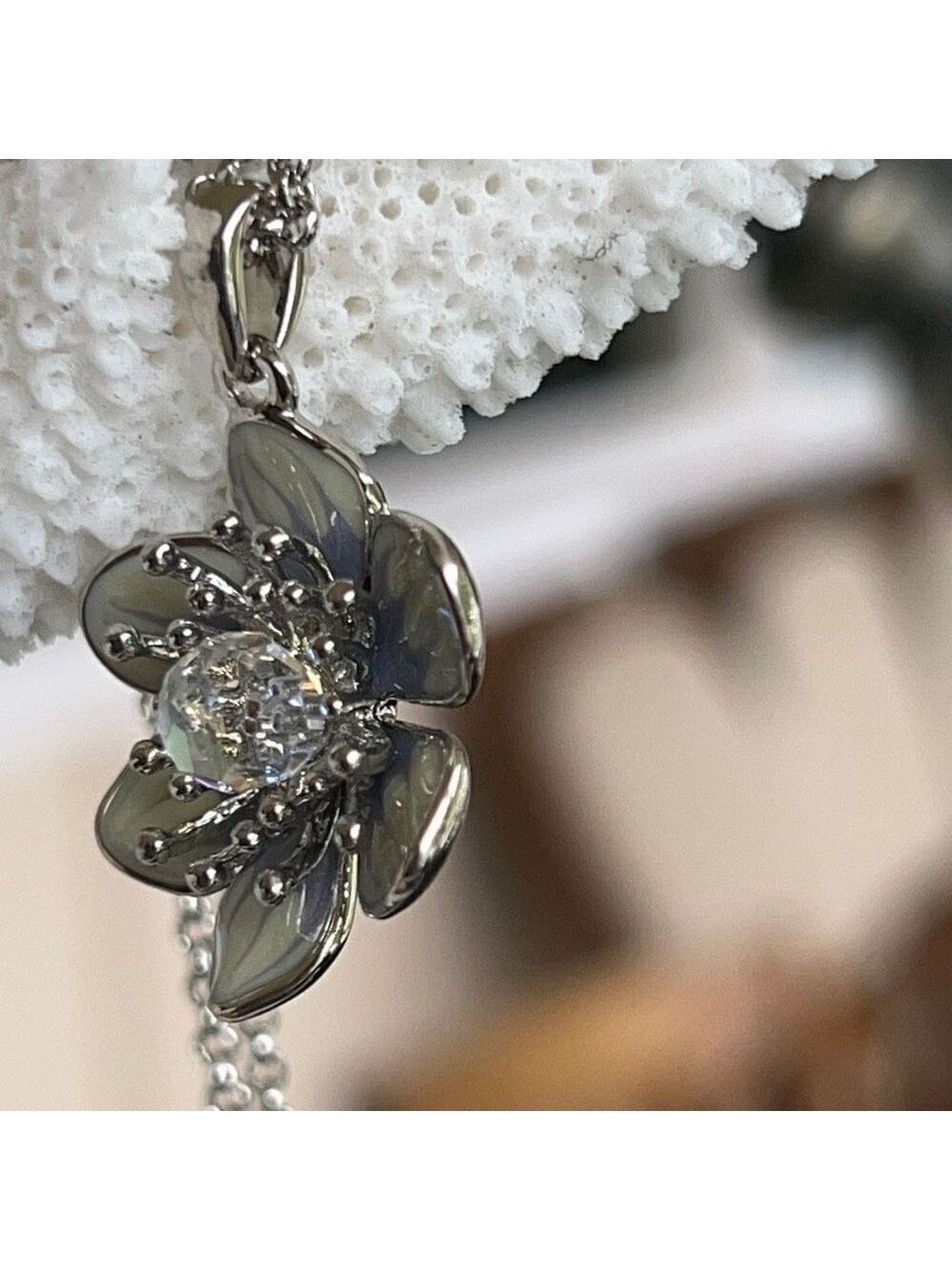 Eternal Bloom Necklace Silver Enamel Clear Faceted Swarovski Crystal - Picture 9 of 9